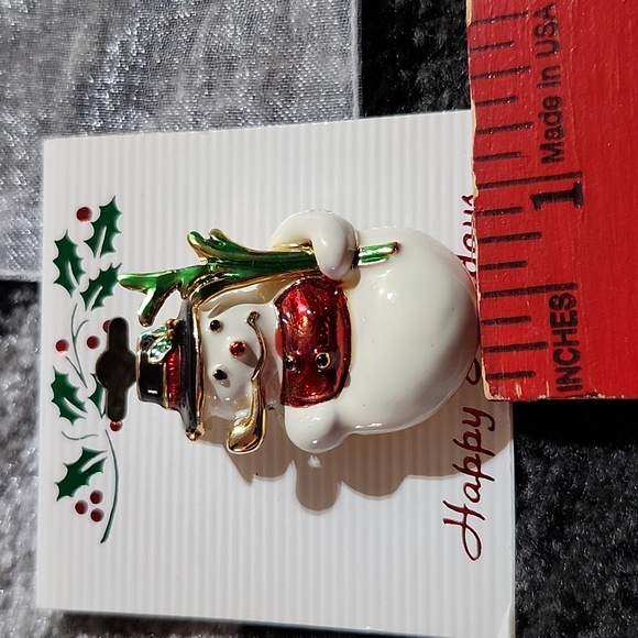 VINTAGE 1999 CHRISTMAS WINTER SNOWMAN HAT PIPE ENAMELED PIN BROOCH COLLE… - Picture 6 of 9